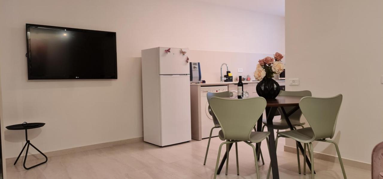 Yuval Holidey Aprtment Eilat Apartment Екстериор снимка